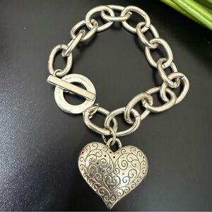 Unbranded Silver-tone Chunky Chain Textured Puffy Heart Toggle Bracelet 37g.